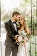 This Romantic Hummingbird Nest Ranch Wedding Felt Intimate Despite a Large Guest List