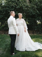 This Taft Museum of Art Wedding Was Described as an “Alice and Wonderland Nightclub”