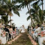 This Paliku Gardens Wedding Offered Incredible Views of Hawaii